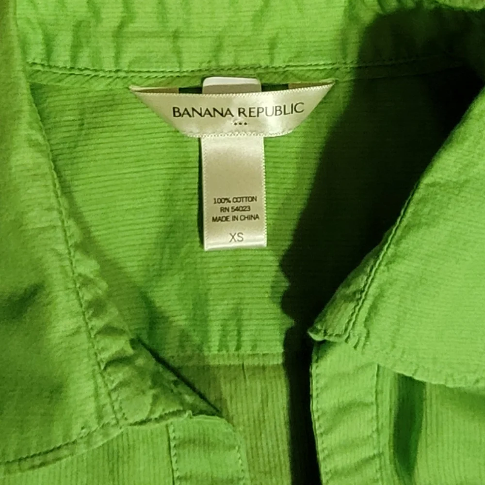 Banana Republic Green Blouse - Picture 4 of 6